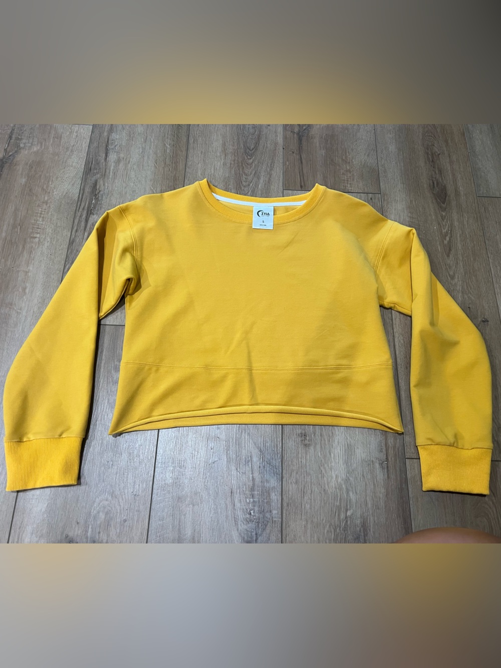 ZYIA Active Mustard Yellow Cutoff Cropped Crew Women’s Small
